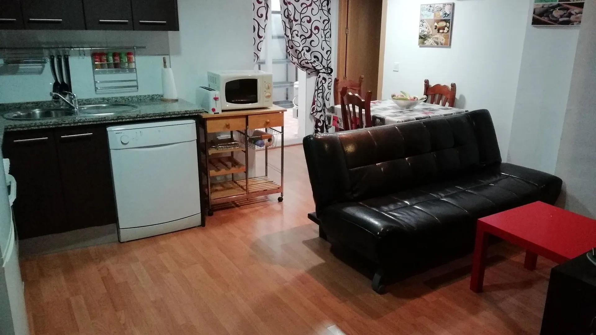 Apartment With One Bedroom In Malaga, With Wifi - 2 Km From The Beach Malaga